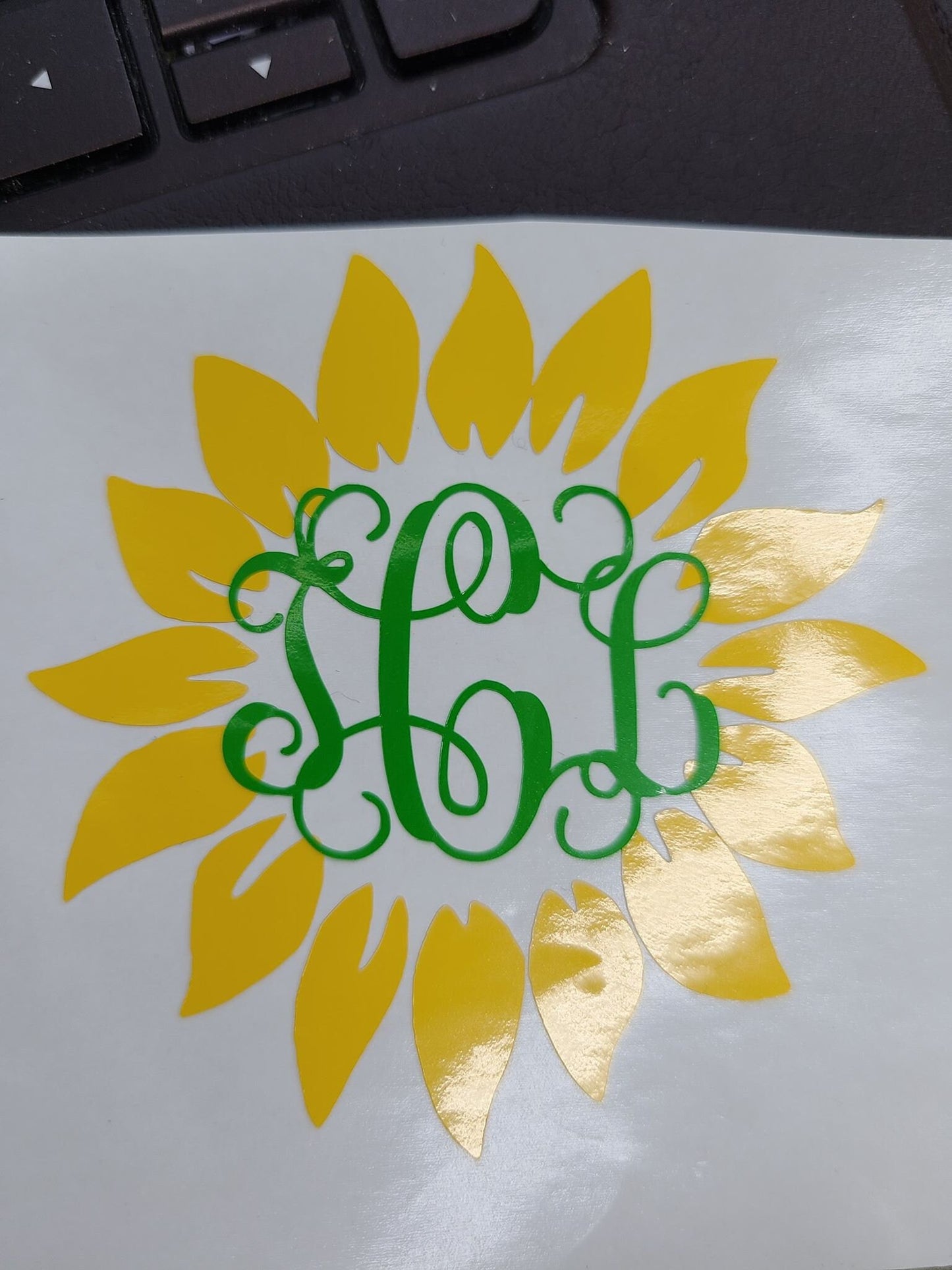 SUNFLOWER Monogram DECAL Circle Cut Monogram Sunflower Decal Vine Fancy Monogram Sunflower Decal Car decal Window Decal RTIC/Yeti Cup Decal