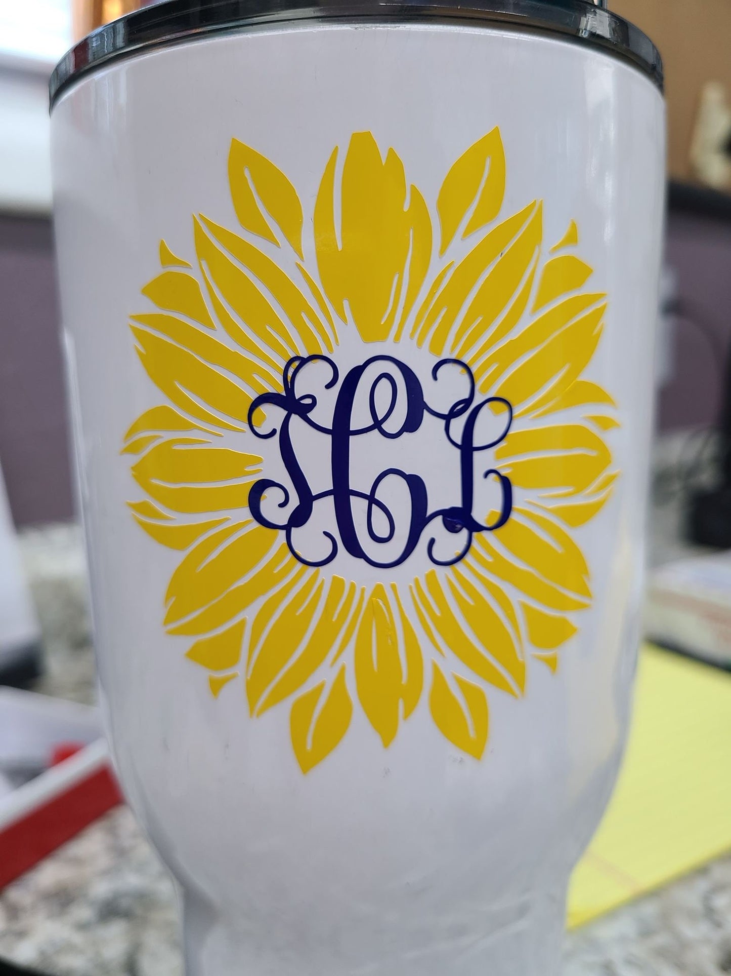 SUNFLOWER Monogram DECAL Circle Cut Monogram Sunflower Decal  Vine Fancy Monogram Sunflower Decal Car decal Window Decal RTIC/Yeti Cup Decal