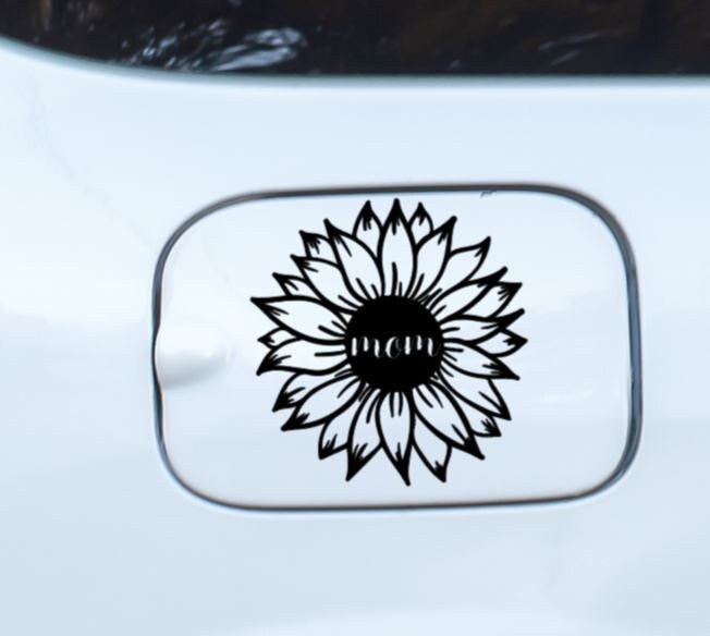 Vinyl Decal | MOM in Sunflower Decal | MOM Decal | Mother Gifts | Car Decal Window Decal | Cup Decal